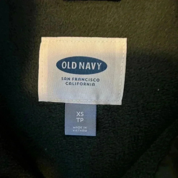 Old Navy Olive Green Puffer Vest - Picture 2 of 4